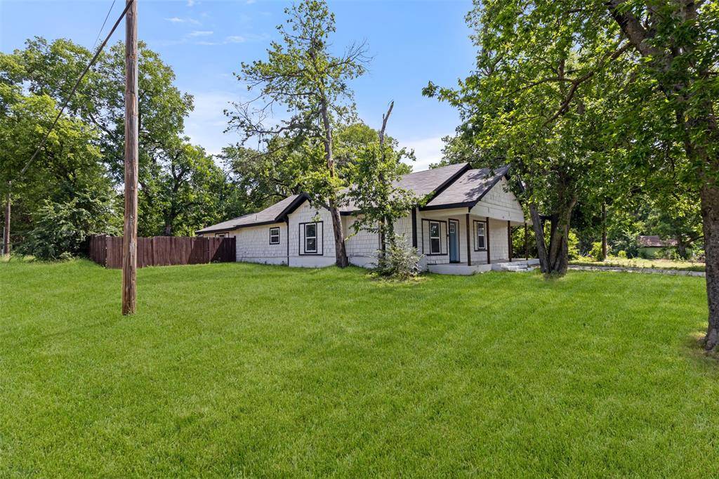 Denison, TX 75020,431 W Texas Street