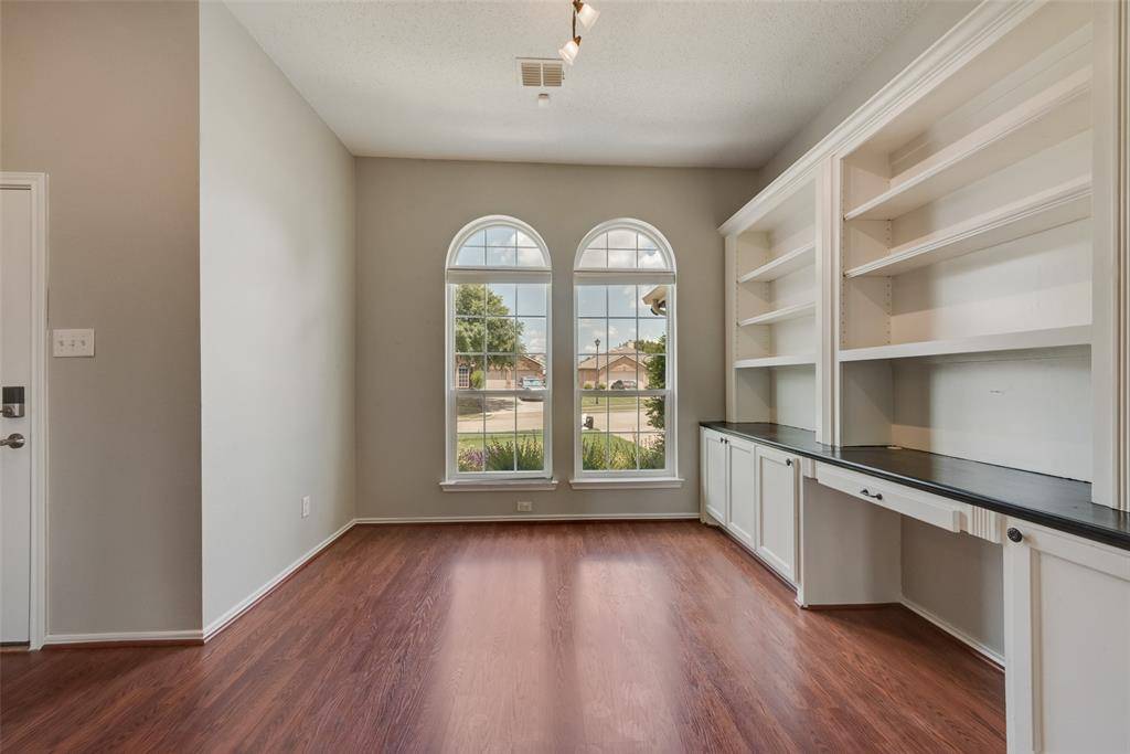 Forney, TX 75126,122 Ashbrook Trail
