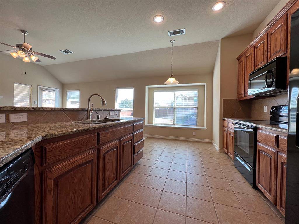 Little Elm, TX 75068,1212 Red Drive