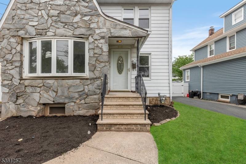 Union Twp., NJ 07083,910 Caldwell Ave