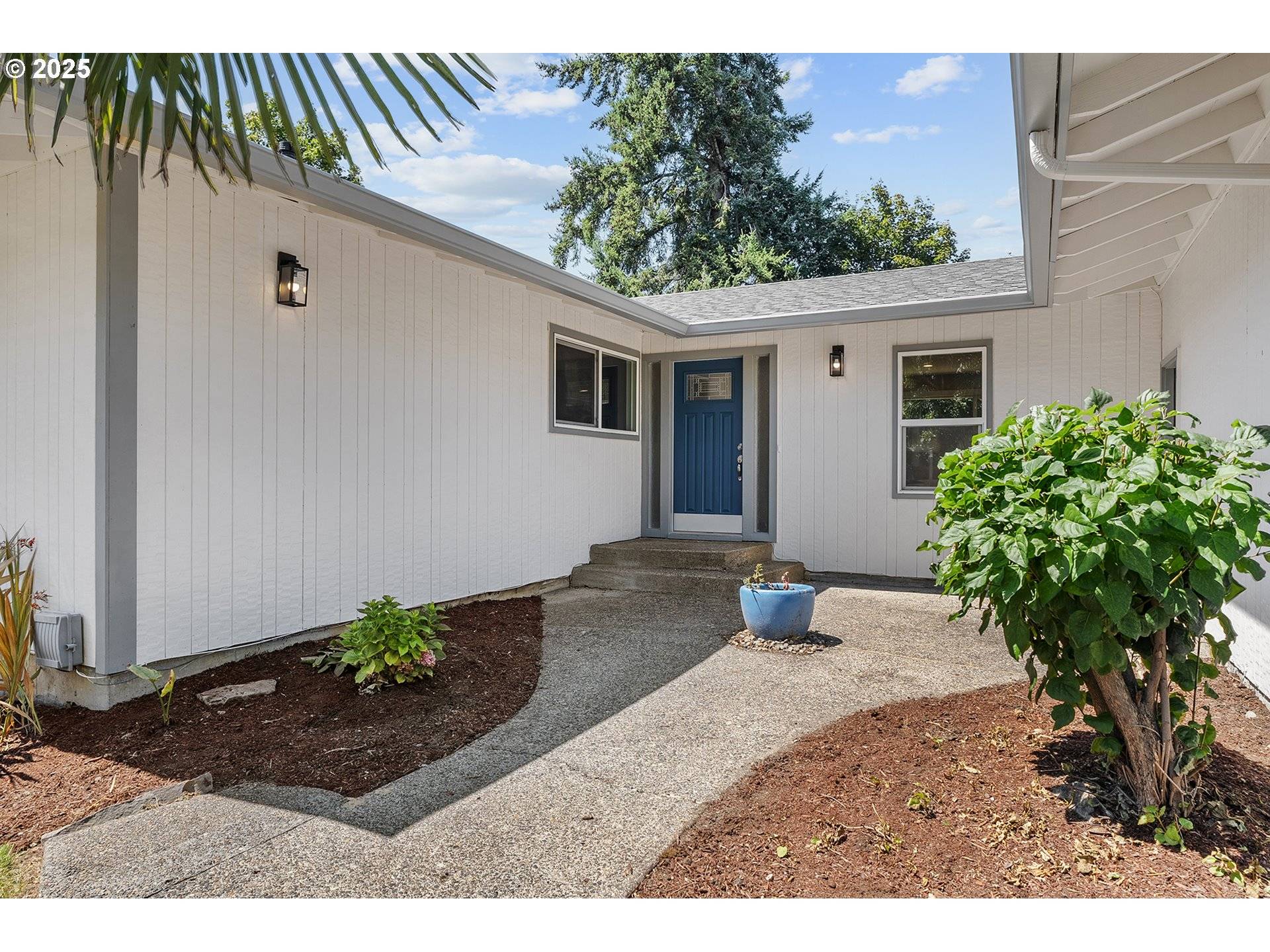 Clackamas, OR 97015,16581 SE STONEYBROOK CT