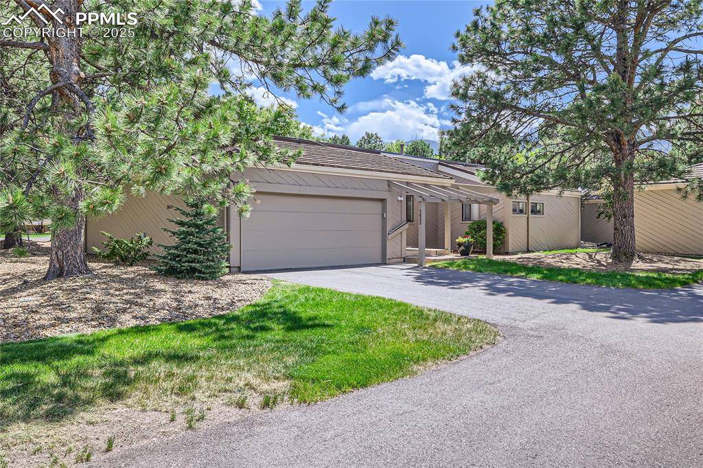 2633 Spring Grove TER, Colorado Springs, CO 80906