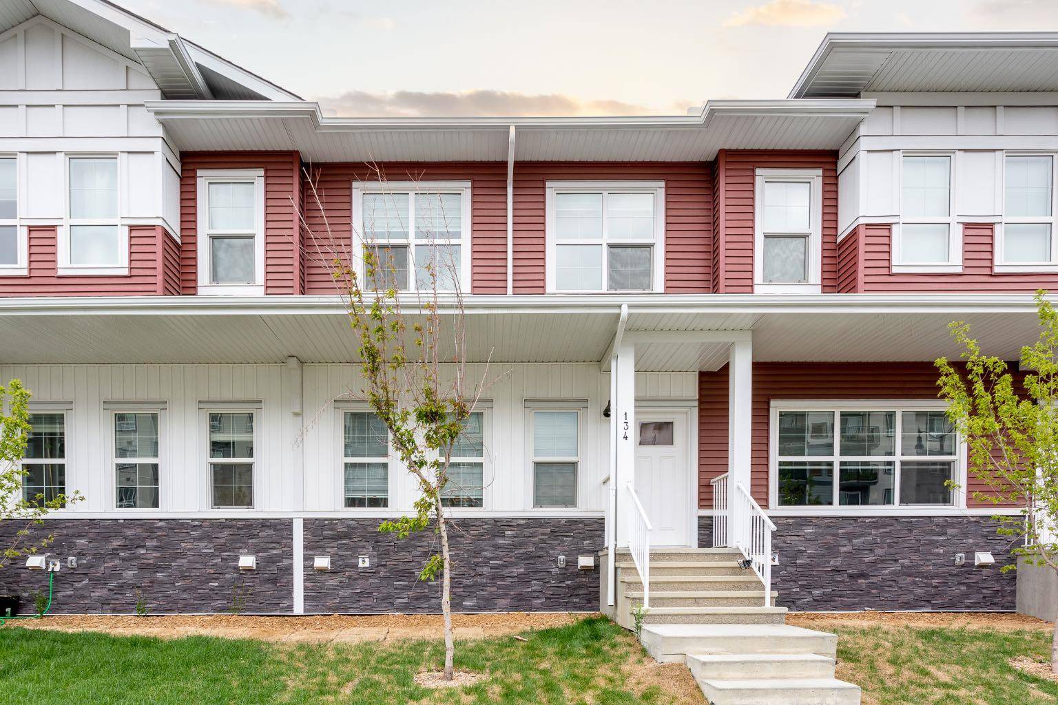 134 Merganser DR West, Chestermere, AB T1X 2X8