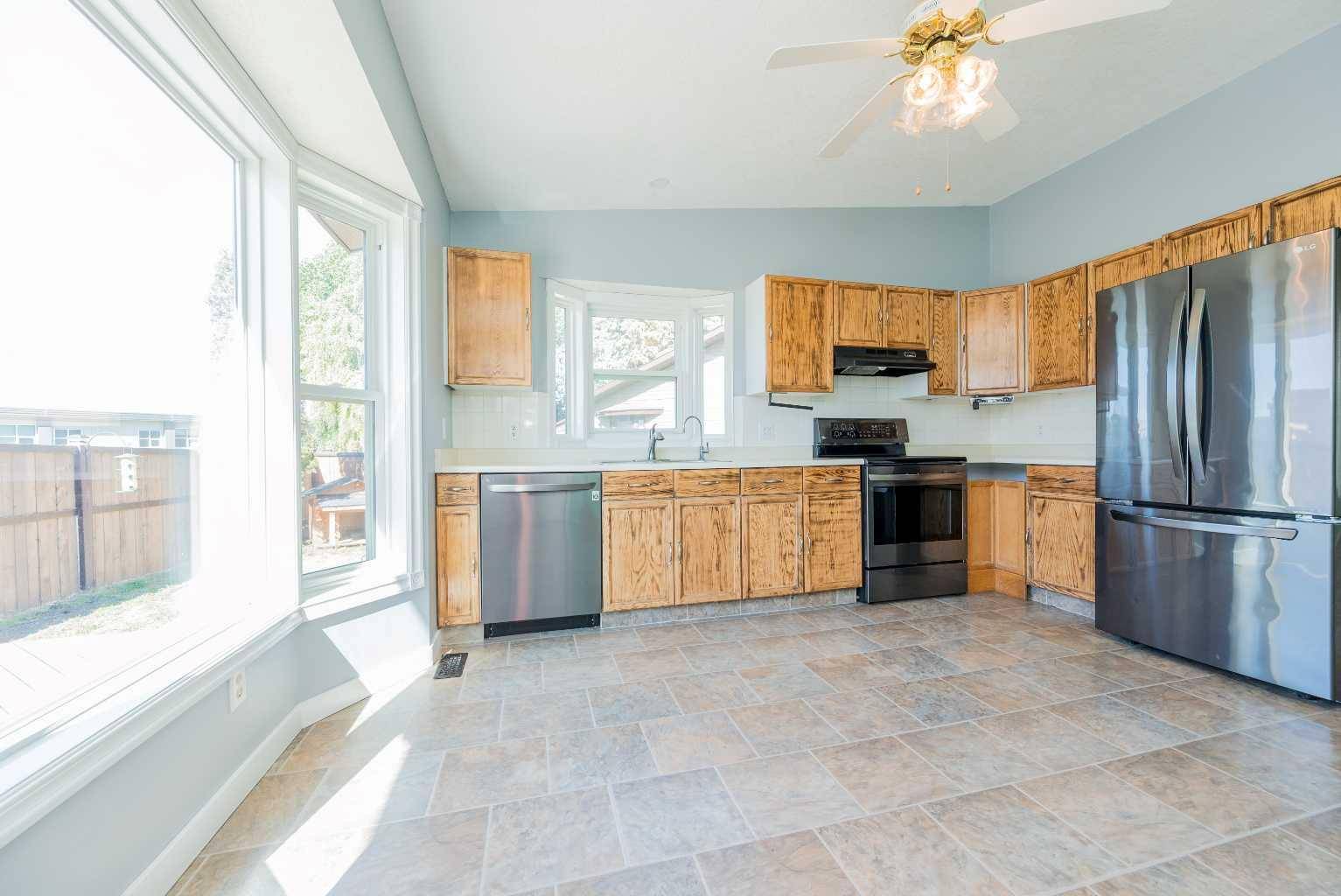 Grande Prairie, AB T8W 2B3,9625 64 AVE
