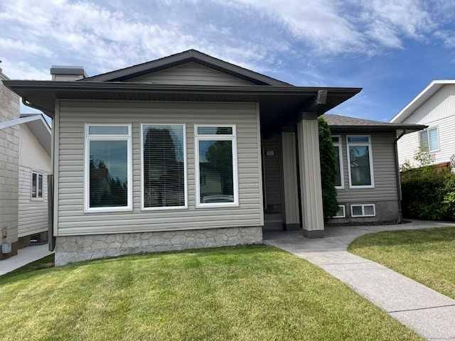 5711 18 AVE Northeast, Calgary, AB T1Y 1N8