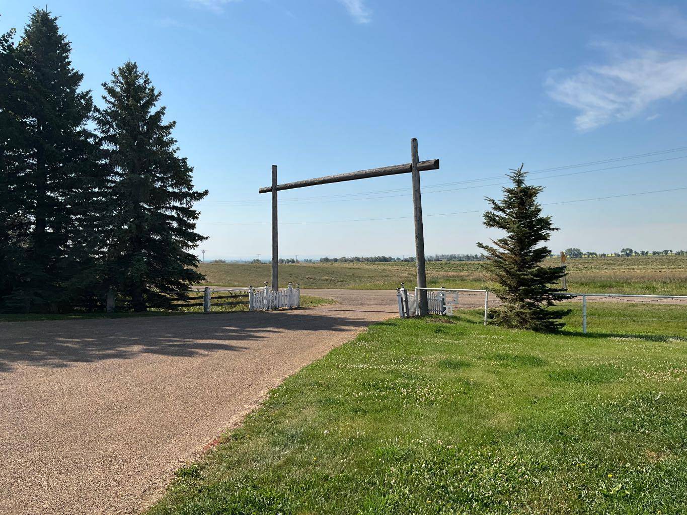 Medicine Hat, AB T1A8G8,1600 Echo Dale RD Southwest