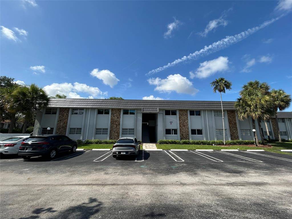 8400 W Sample Rd #102, Coral Springs, FL 33065