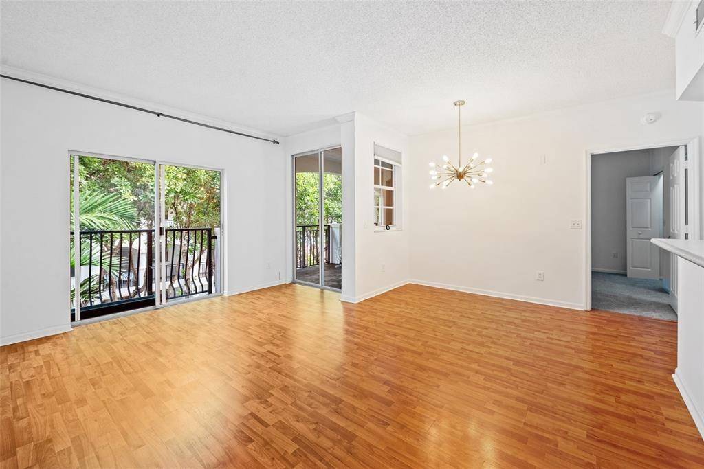 North Miami Beach, FL 33160,3205 NE 184th St #9304