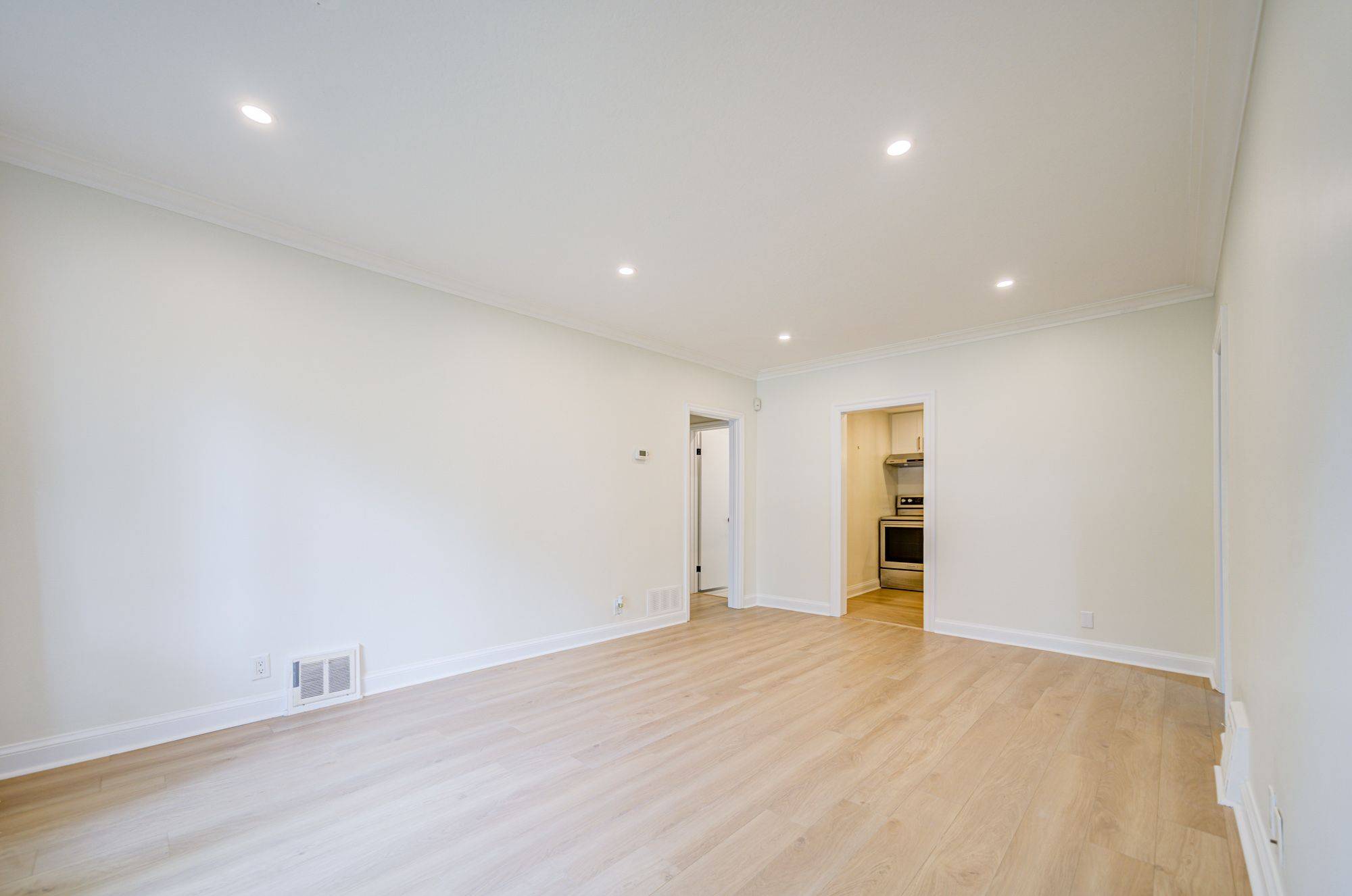 Markham, ON L3T 1E6,45 Woodward AVE