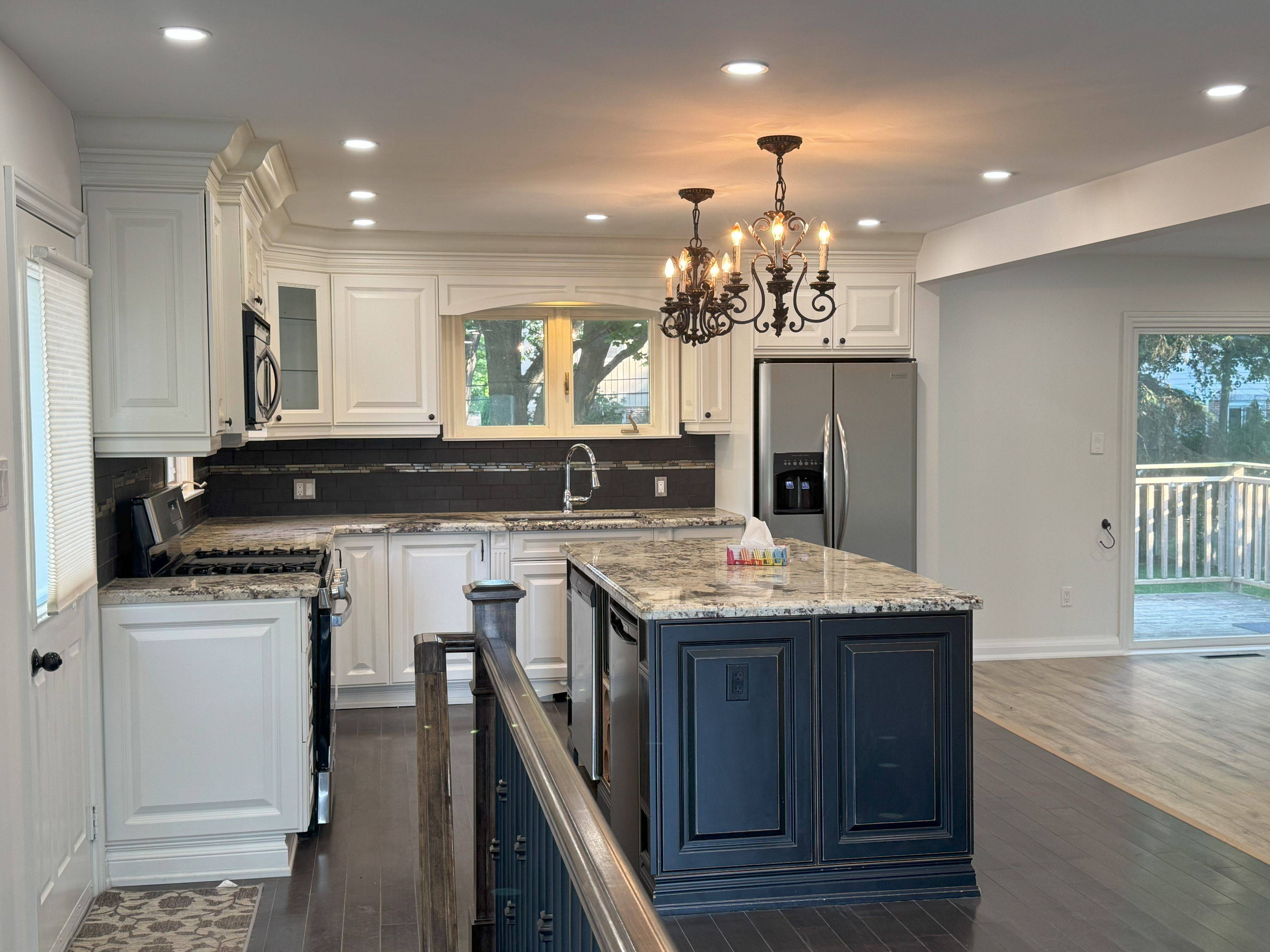 Newmarket, ON L3Y 1G7,132 Don Mor DR
