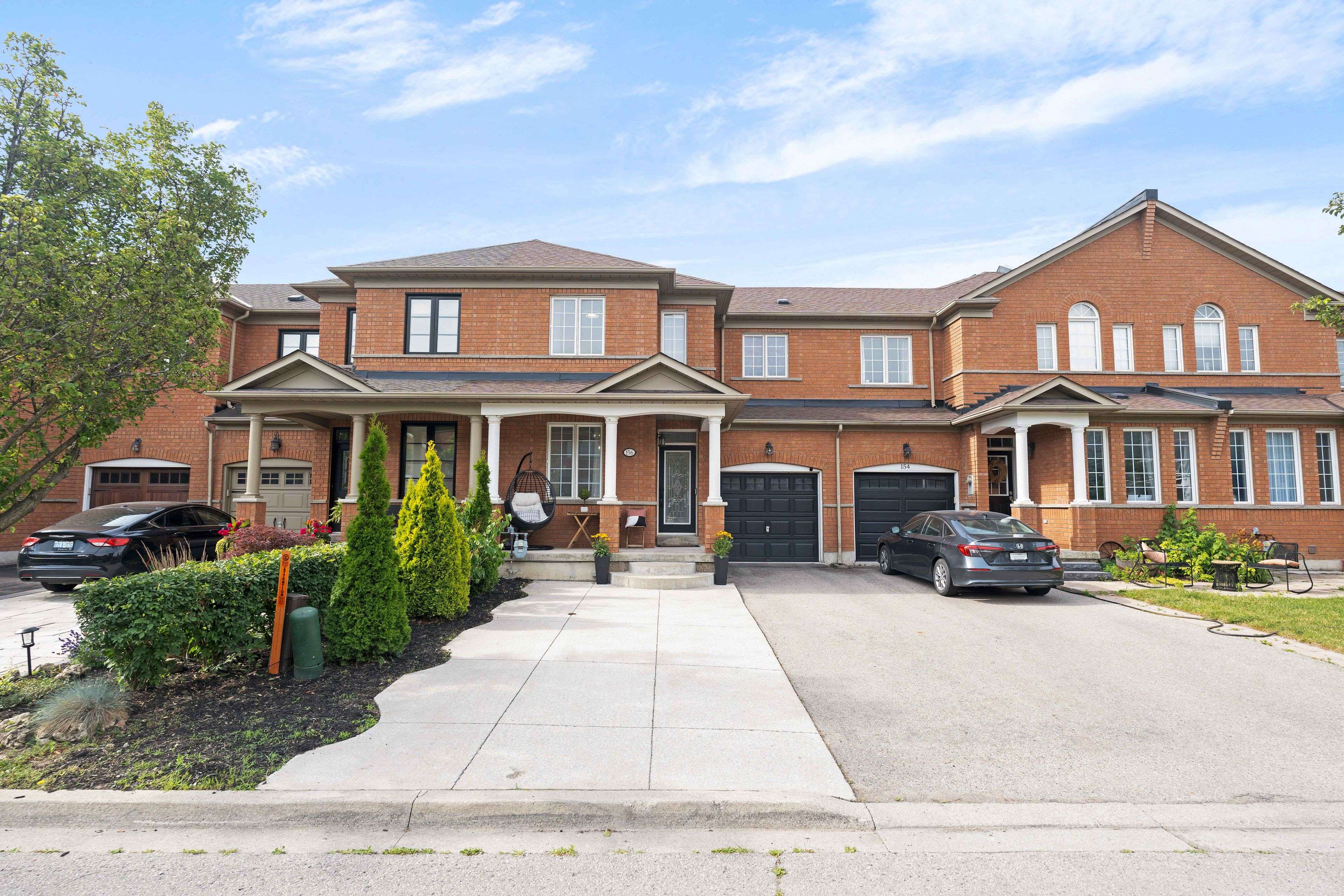 156 Dolce CRES, Vaughan, ON L4H 3C7