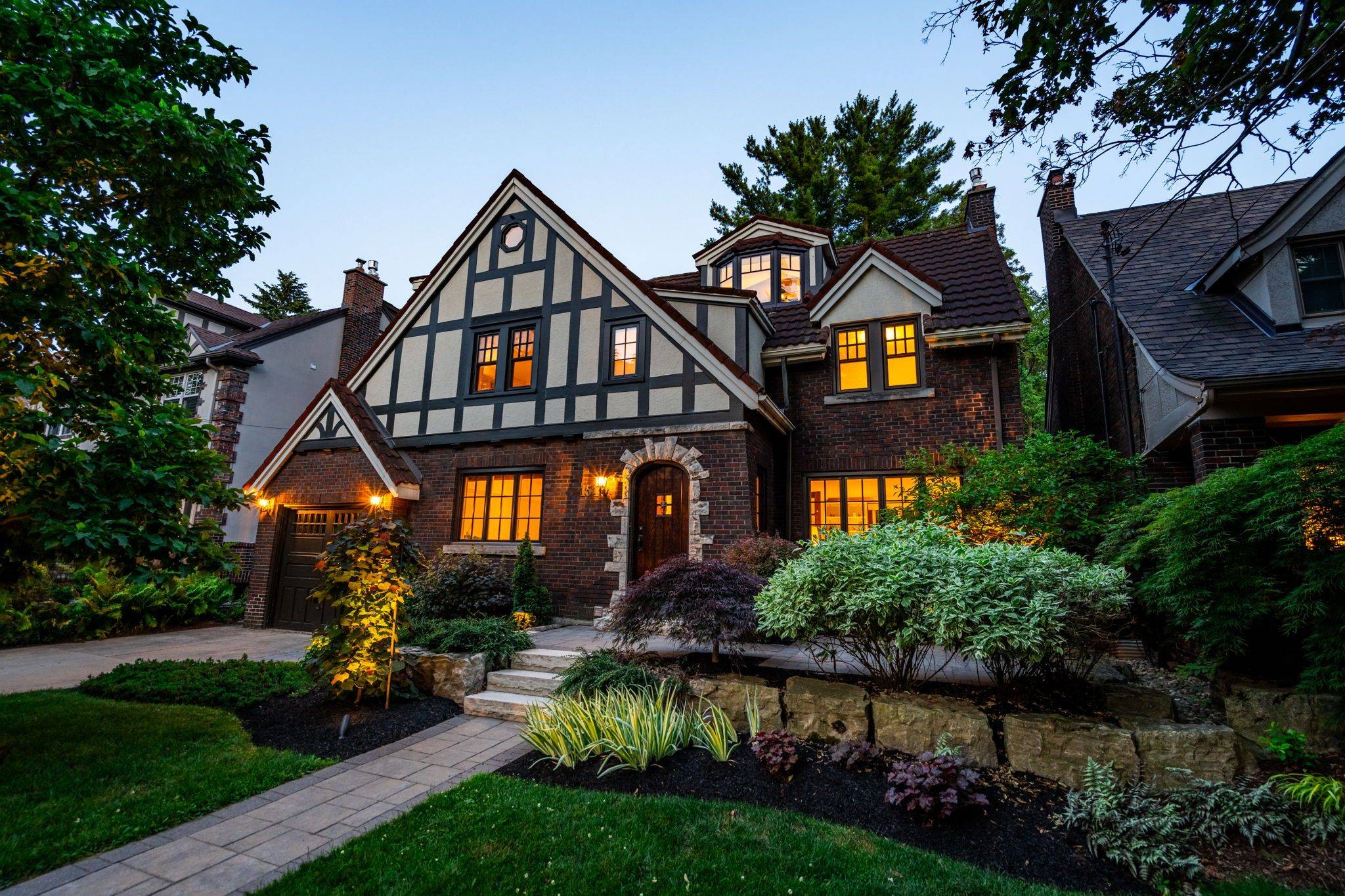 154 Dalewood CRES, Hamilton, ON L8S 4B7
