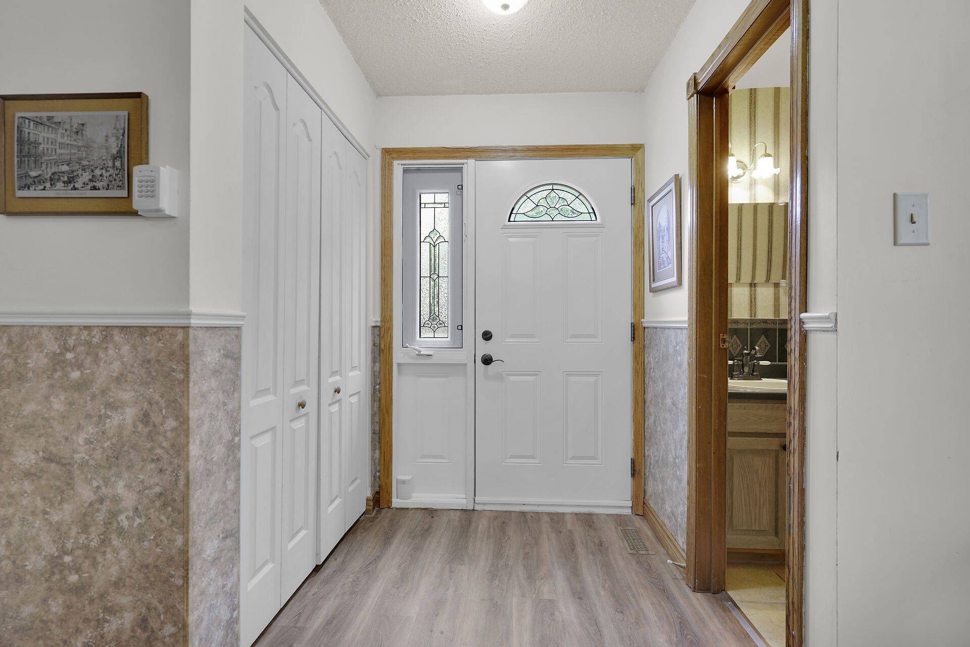 London North, ON N6G 3P6,42 Olympic CRES