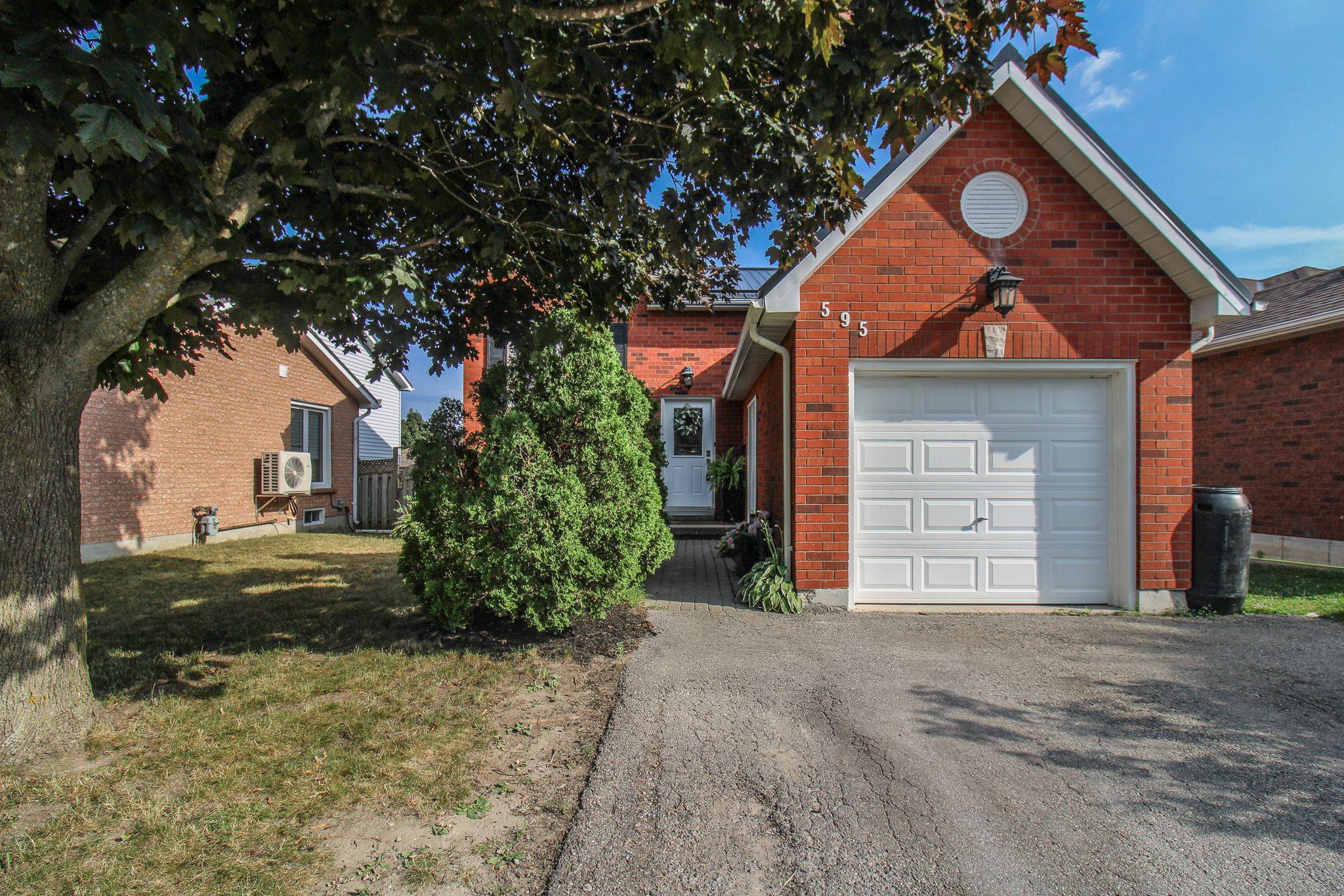 595 Westman AVE, Peterborough West, ON K9K 2H3