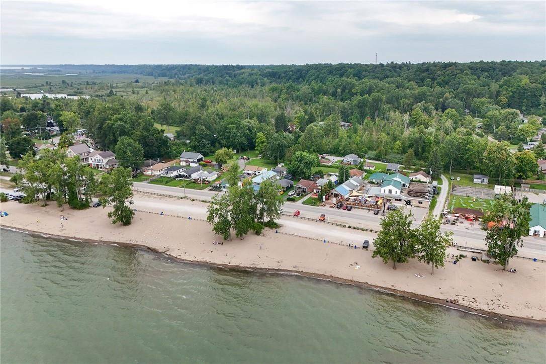 Norfolk, ON N0E 1T0,99 Cedar DR