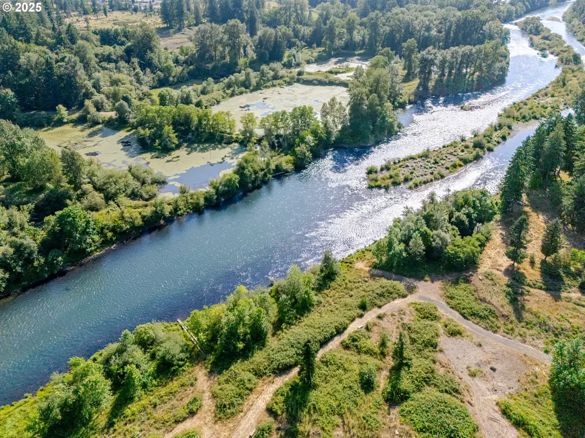 Sweet Home, OR 97386,42688 N RIVER DR