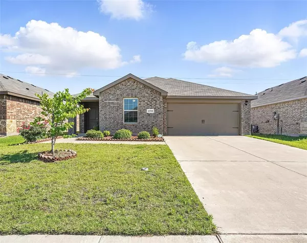 1733 Willow Creek Road, Lancaster, TX 75146