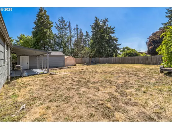 Springfield, OR 97478,560 39TH ST