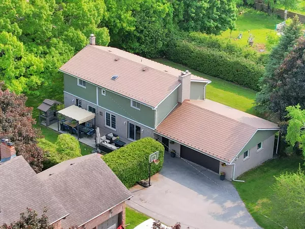 31 Henry ST, Georgina, ON L4P 2L5