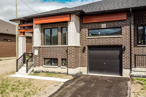 3056 Sandy Acrs AVE, Severn, ON L3V 8P8