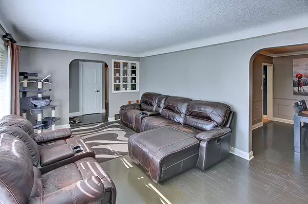 London South, ON N6K 2E5,1341 Byron Baseline RD