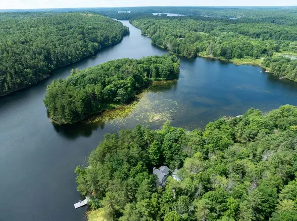 Rideau Lakes, ON K0H 1E0,259 Morton Bay LN