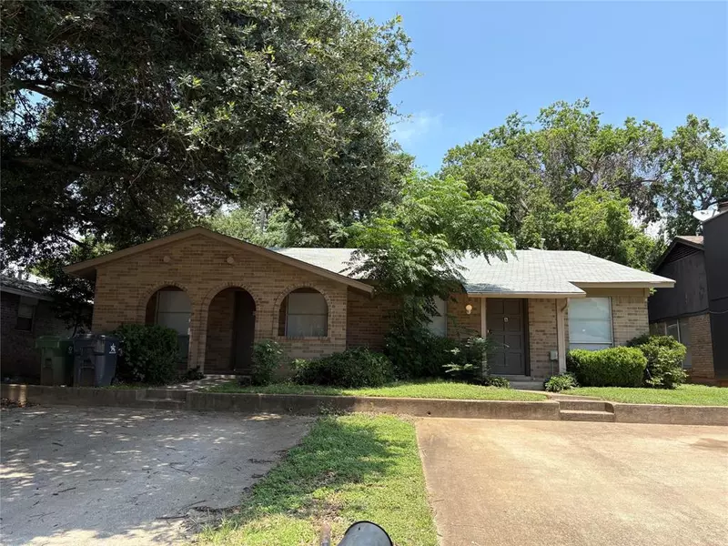 2209 Viewtop Lane #2, Arlington, TX 76012