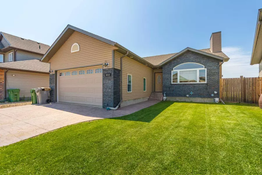 4010 74 AVE, Lloydminster, AB T9V 2K4