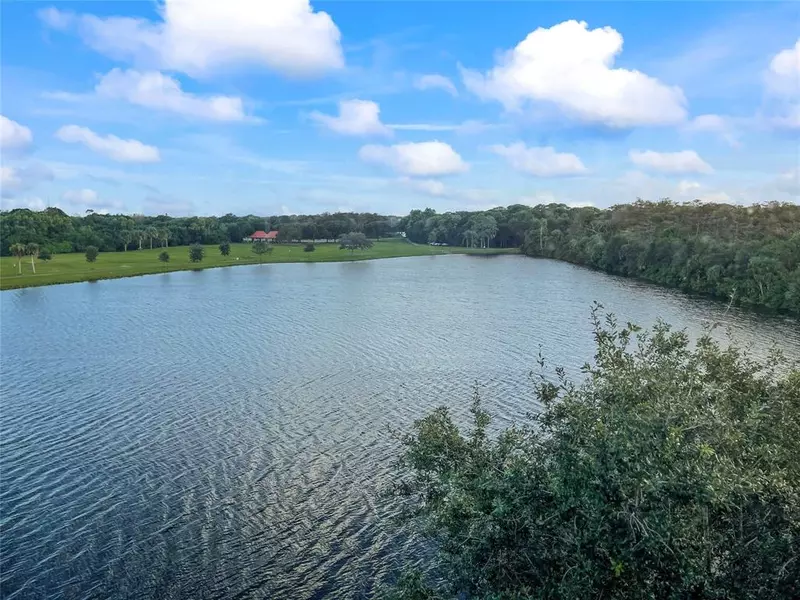 2768 S Carambola Cir #505, Coconut Creek, FL 33066