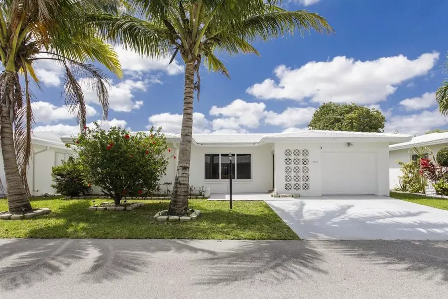 6704 NW 72nd St, Tamarac, FL 33321