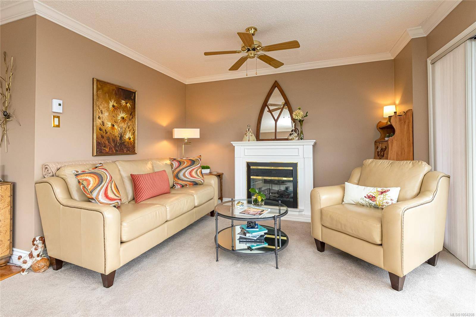Victoria, BC V8W 1B3,819 Burdett Ave #603
