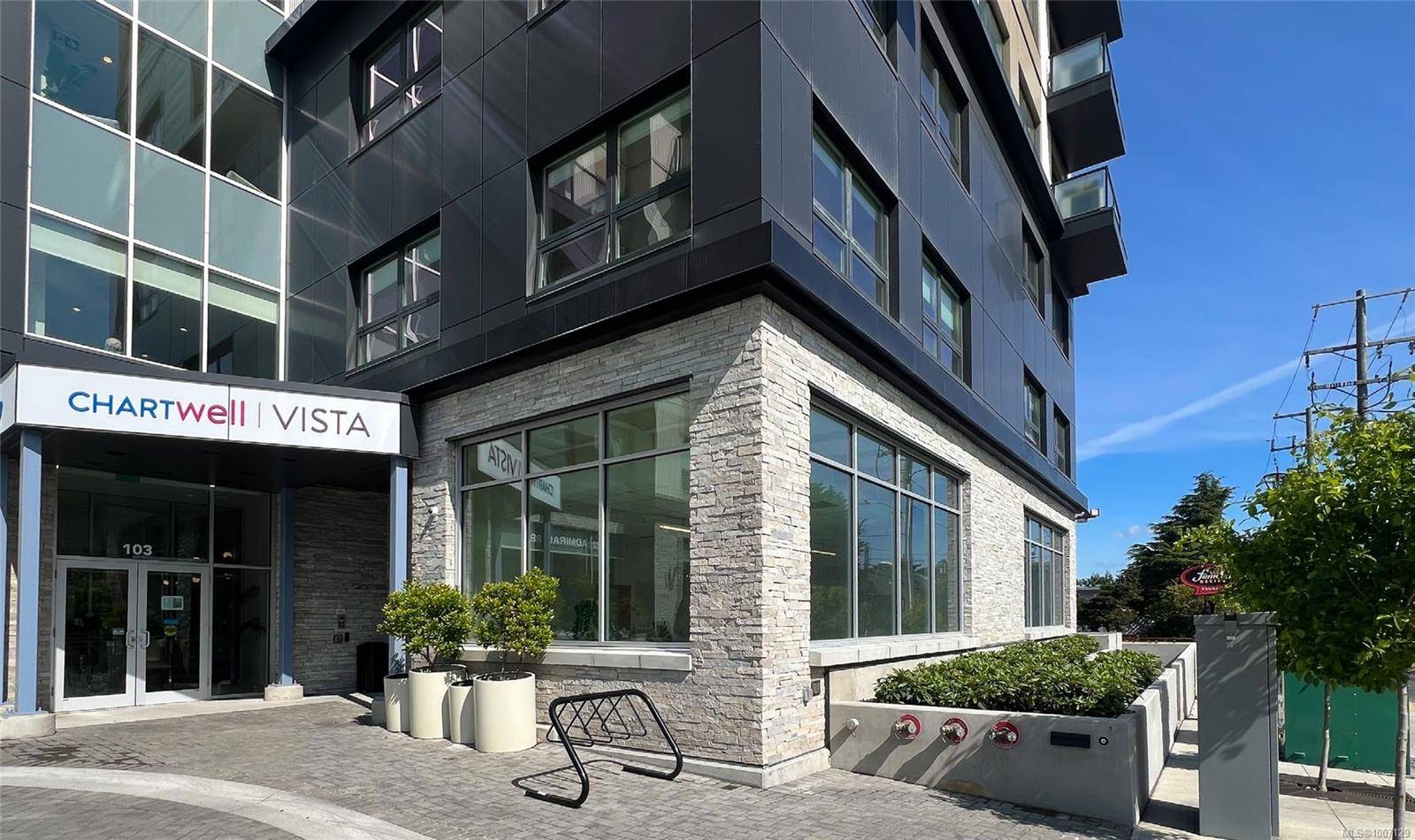 Esquimalt, BC V9A 2N7,622 Admirals Rd