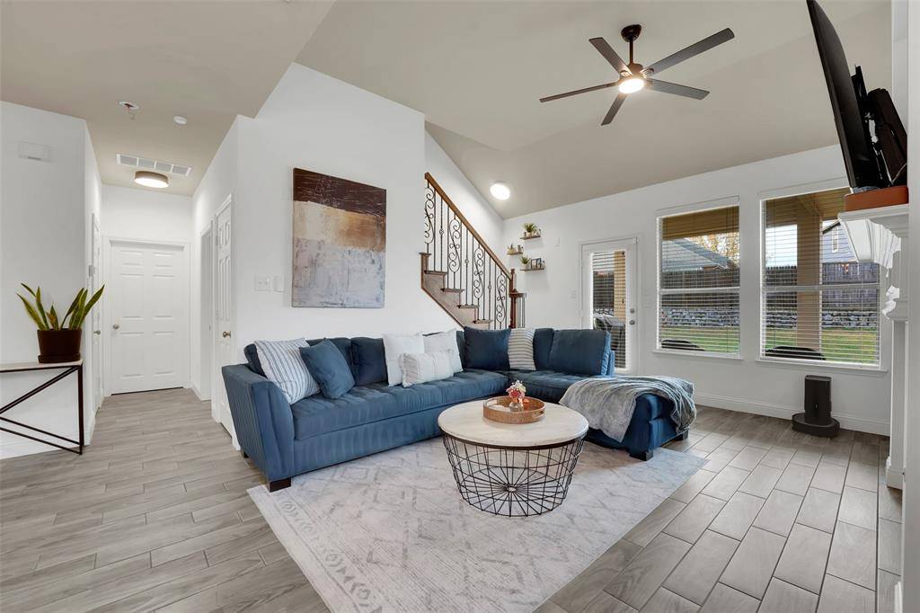832 Lake Worth Trail, Little Elm, TX 75068