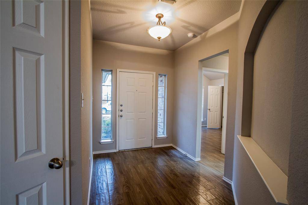 Fort Worth, TX 76244,8960 Riscky Trail