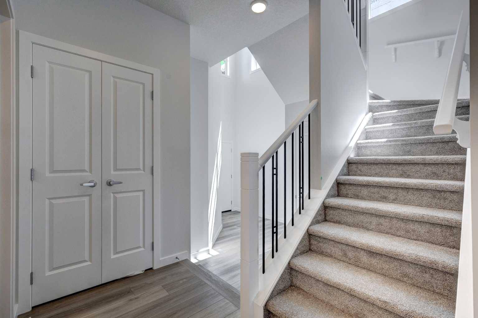 Calgary, AB T2X 5M5,232 Creekstone CIR Southwest