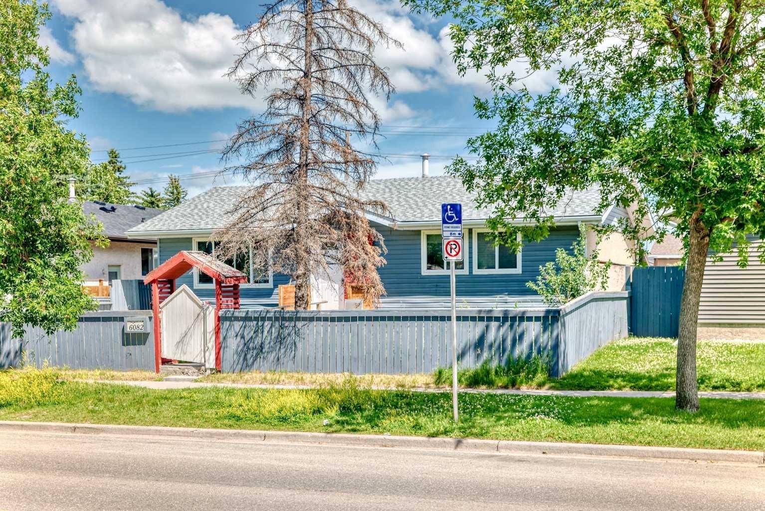 6082 Madigan DR Northeast, Calgary, AB T2A 5B8