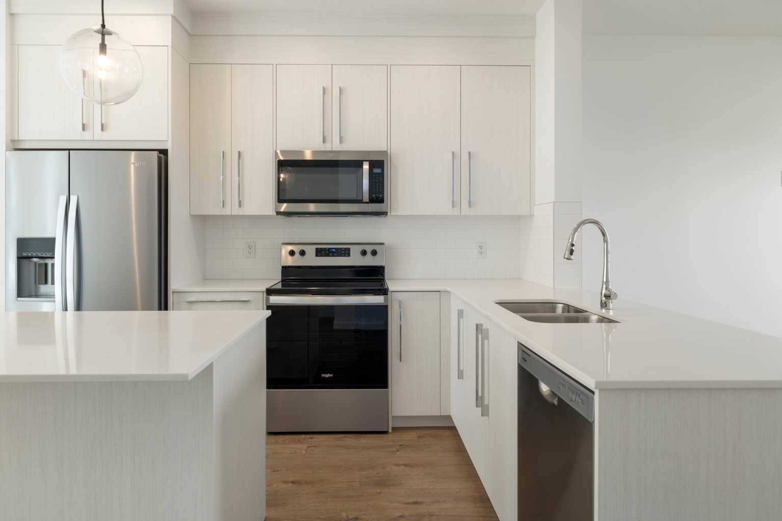 Calgary, AB T0L 0X0,186 Creekstone DR SW