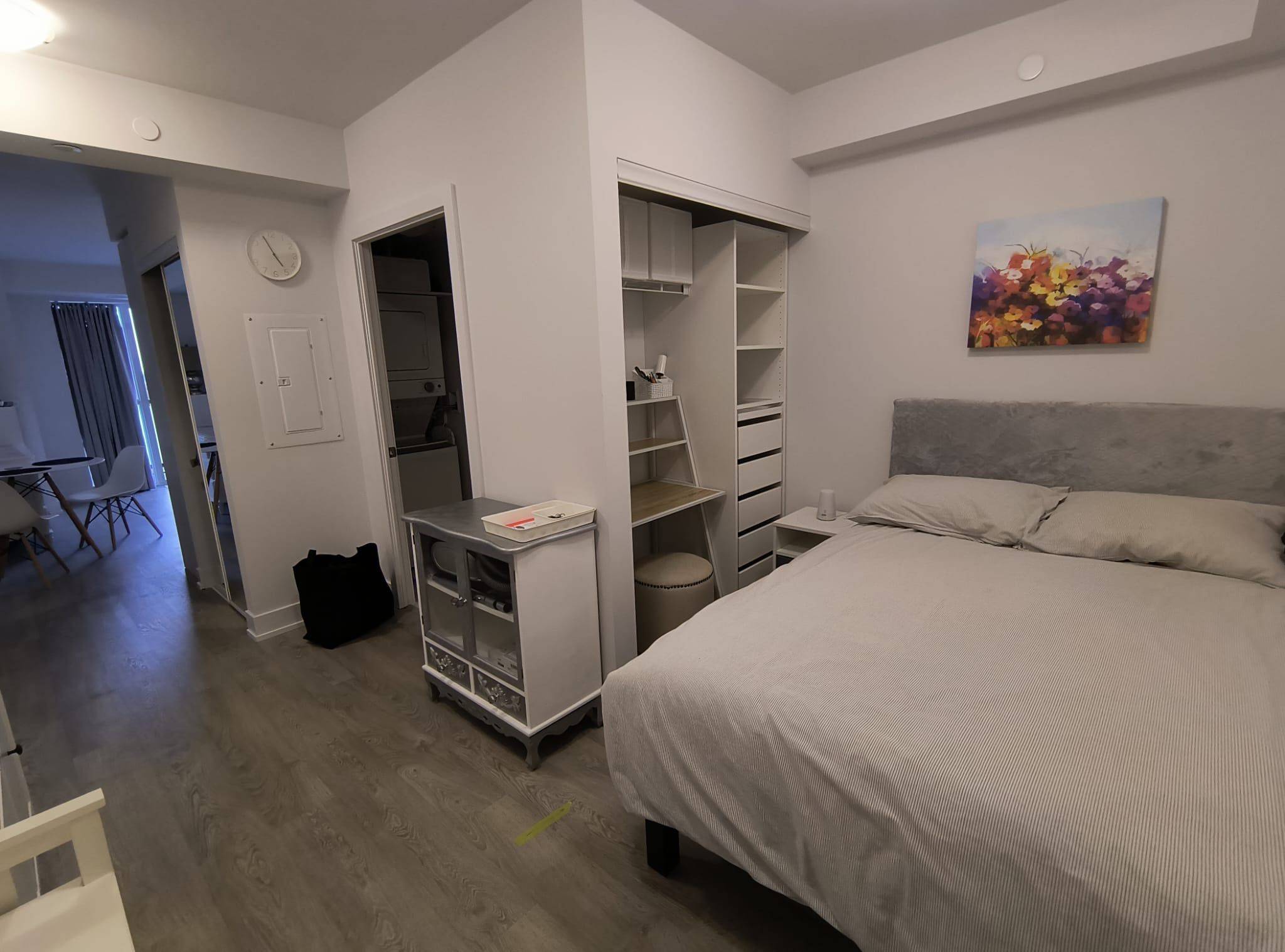 Oshawa, ON L1L 0R5,2550 Simcoe ST N #320