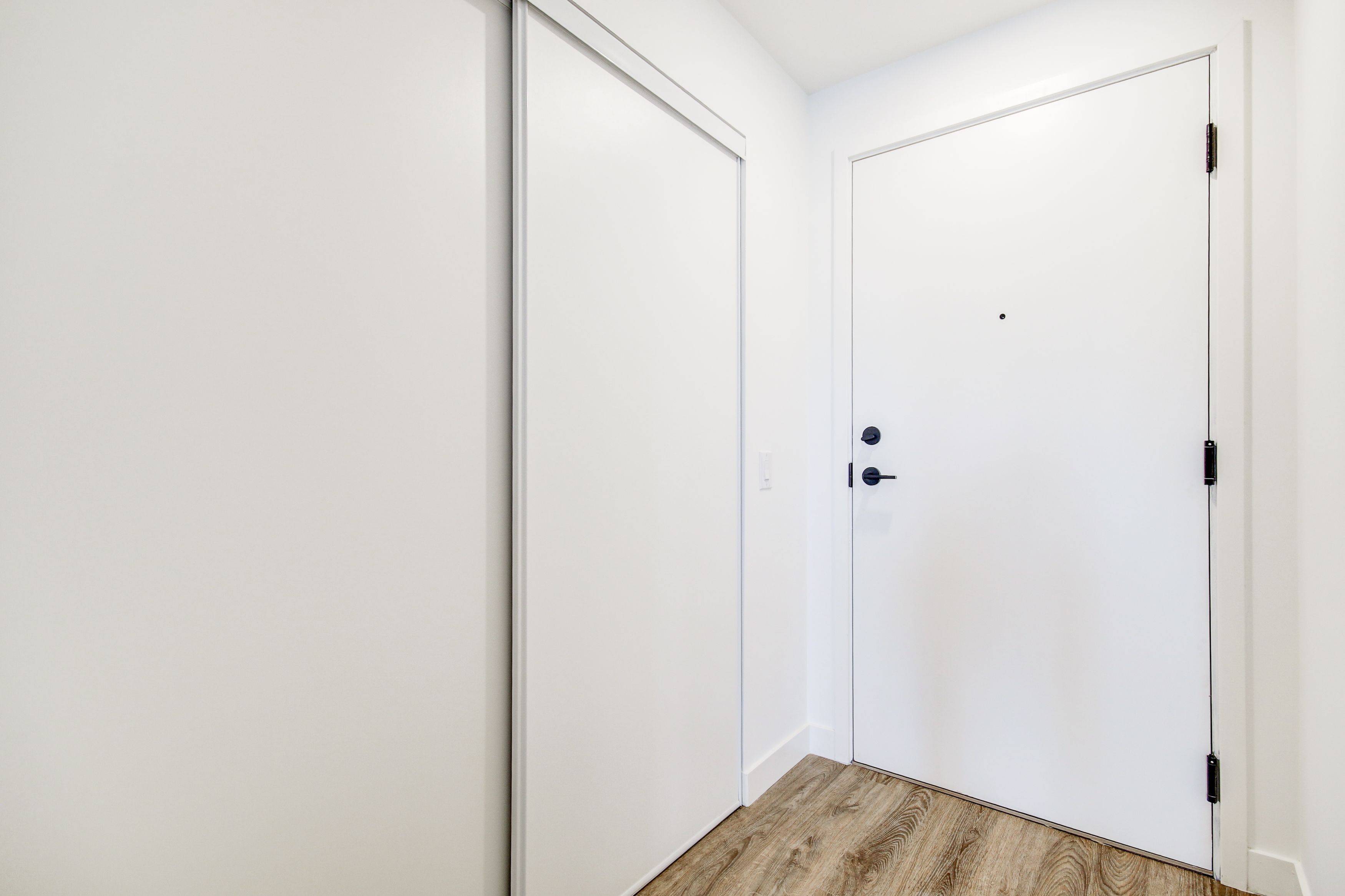 Toronto E02, ON M4L 0B7,1050 Eastern AVE #526