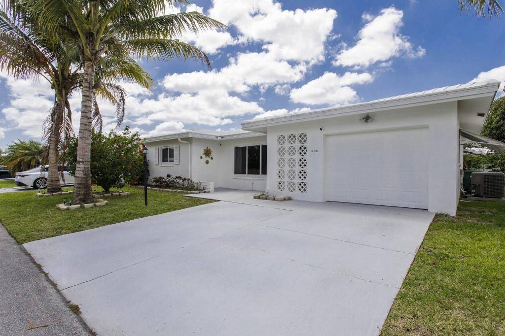 Tamarac, FL 33321,6704 NW 72nd St