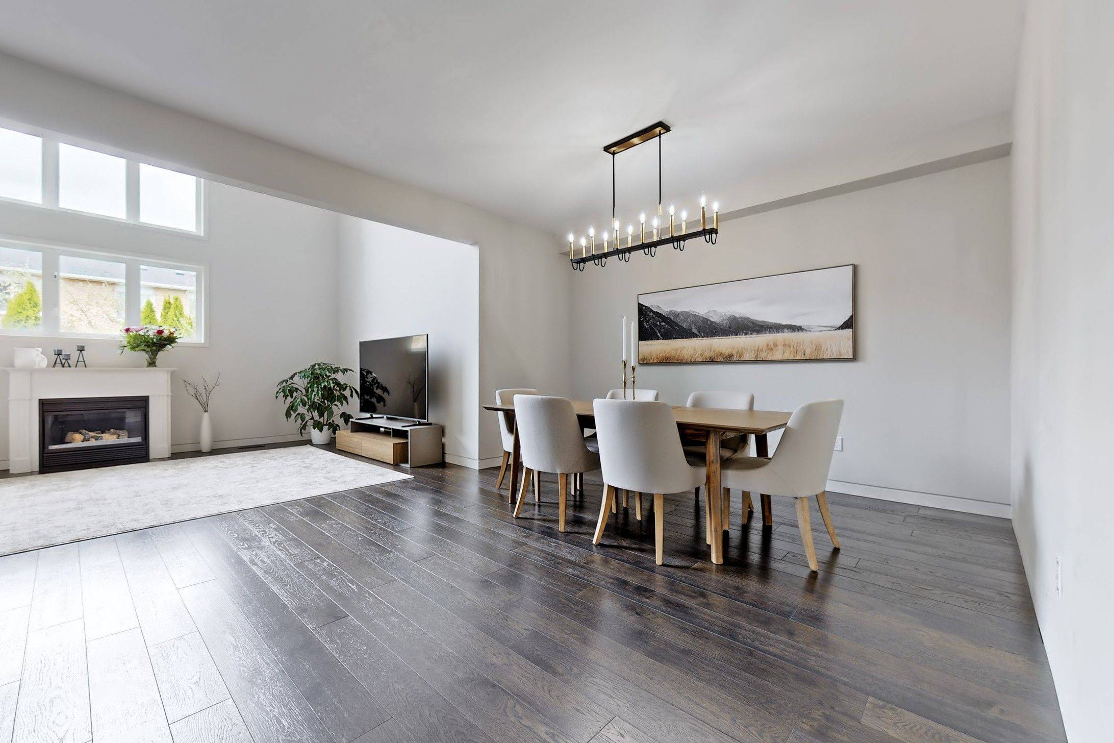 Richmond Hill, ON L4E 4P6,84 Laurier AVE