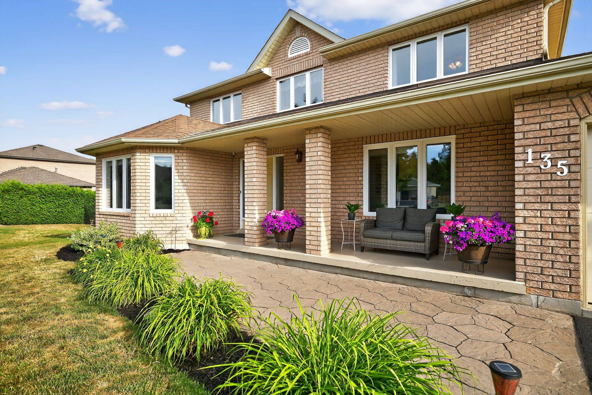 East Gwillimbury, ON L9N 1K3,135 Samuel Lount RD