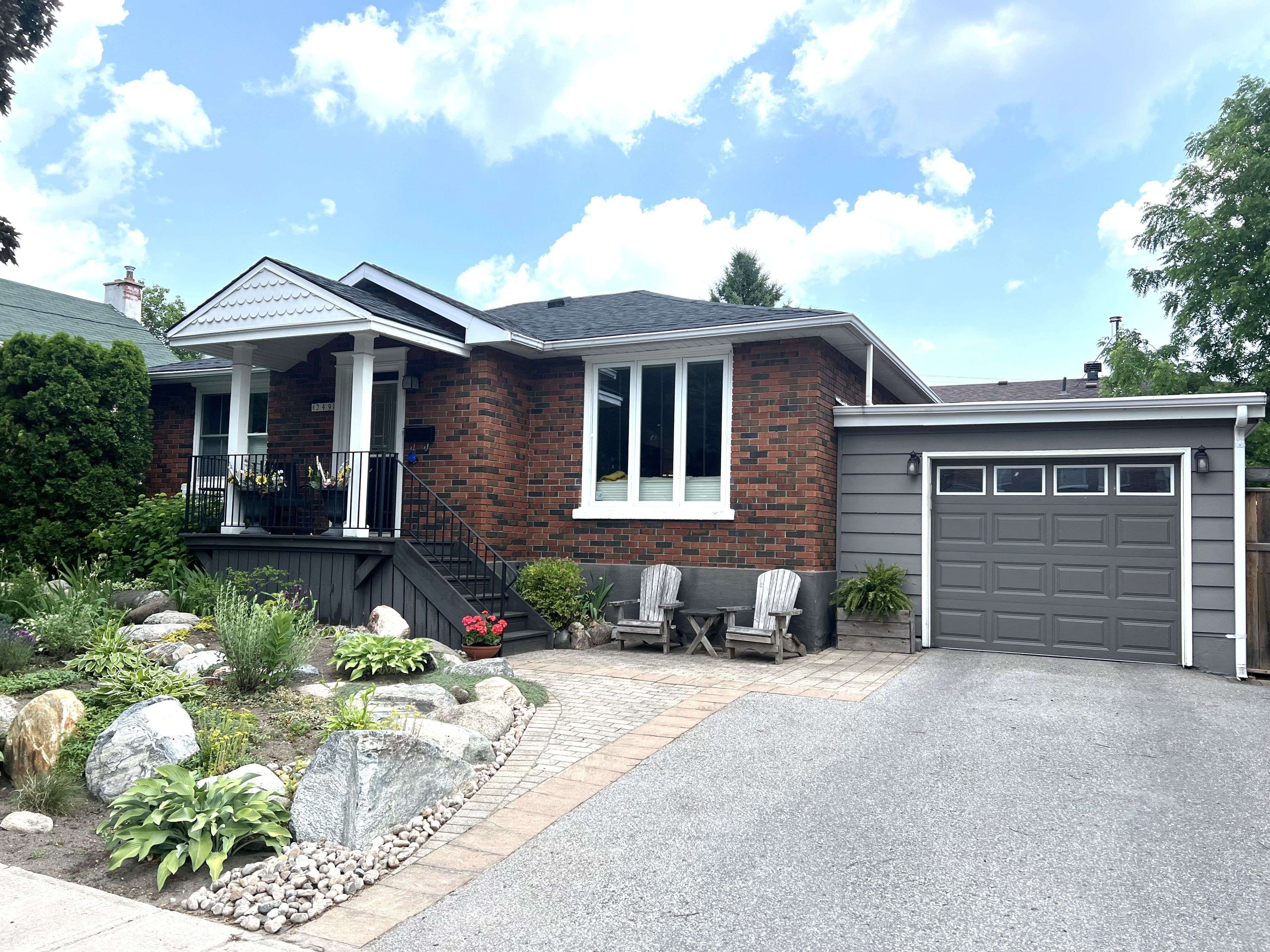 249 Pine ST, Collingwood, ON L9Y 2P3