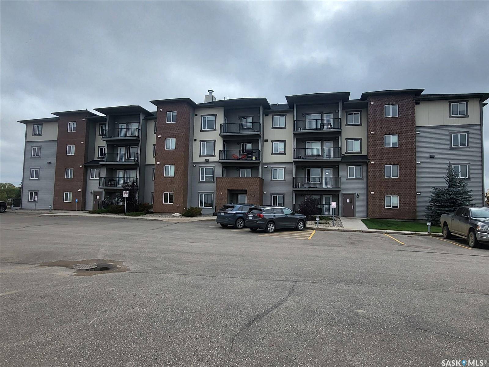 2141 Larter ROAD #303, Estevan, SK S4A 2Y5
