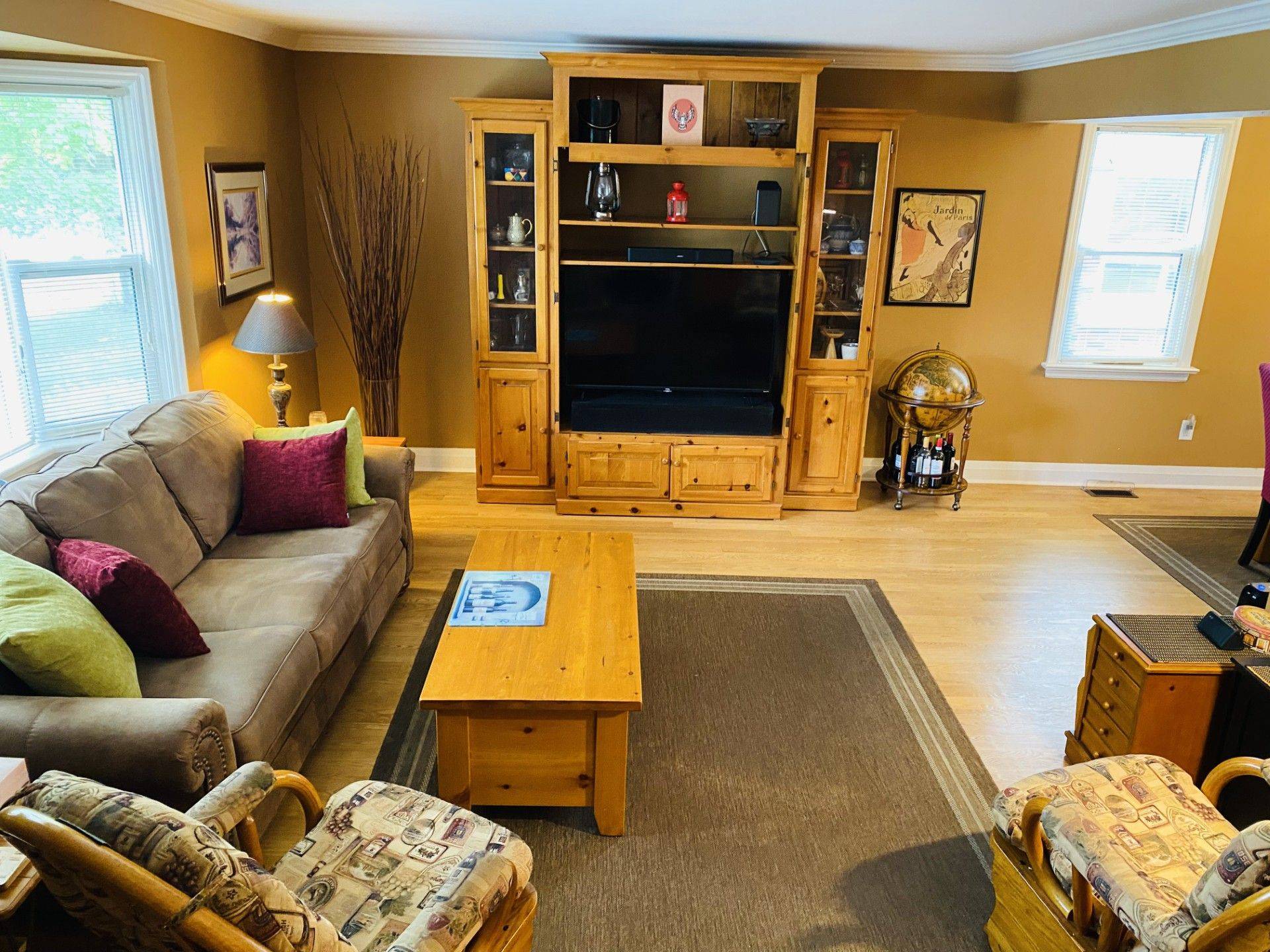 Brampton, ON L6V 1J2,42 McCaul ST