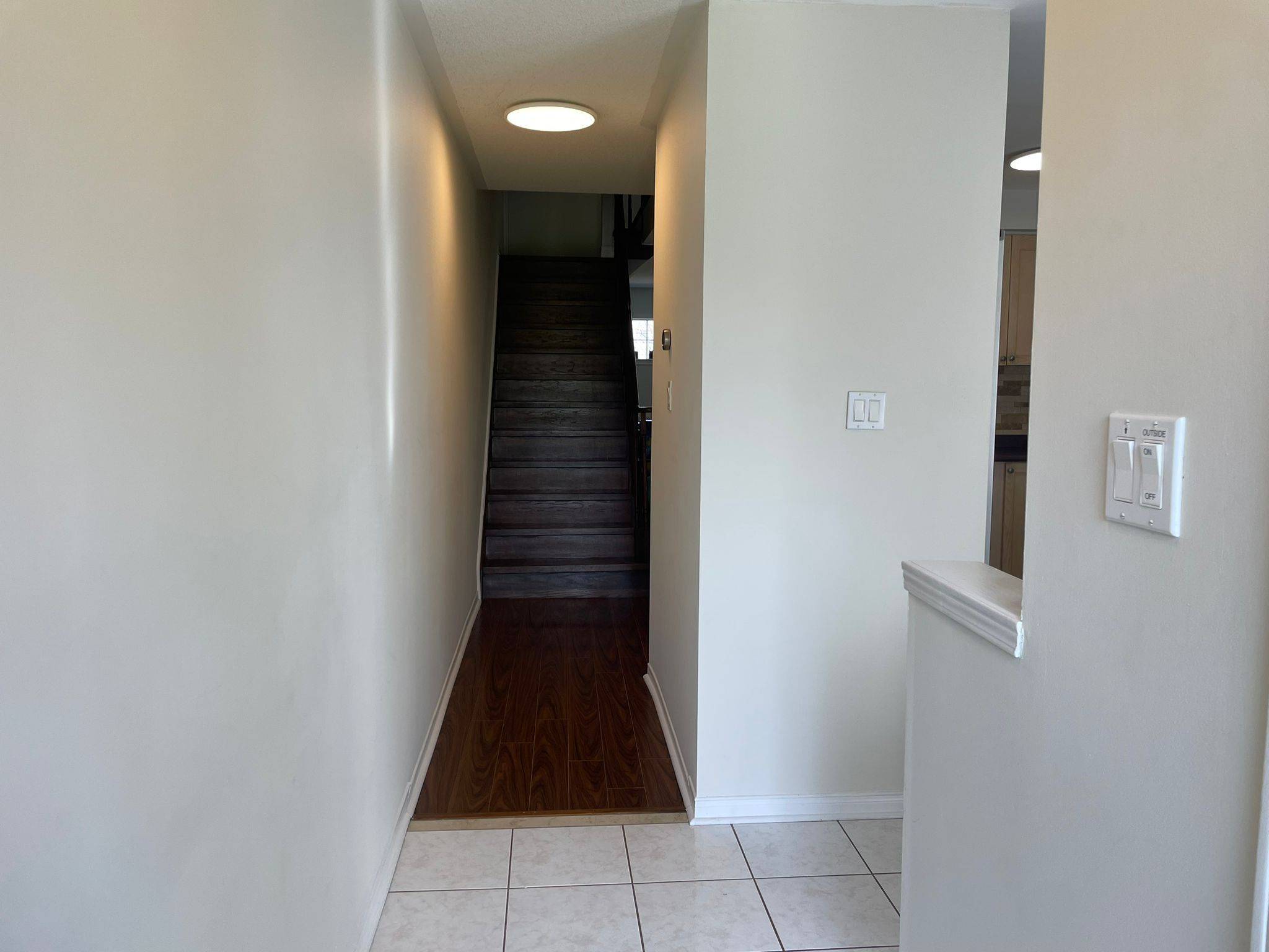 Toronto W04, ON M6L 3G4,126 Rory RD #13
