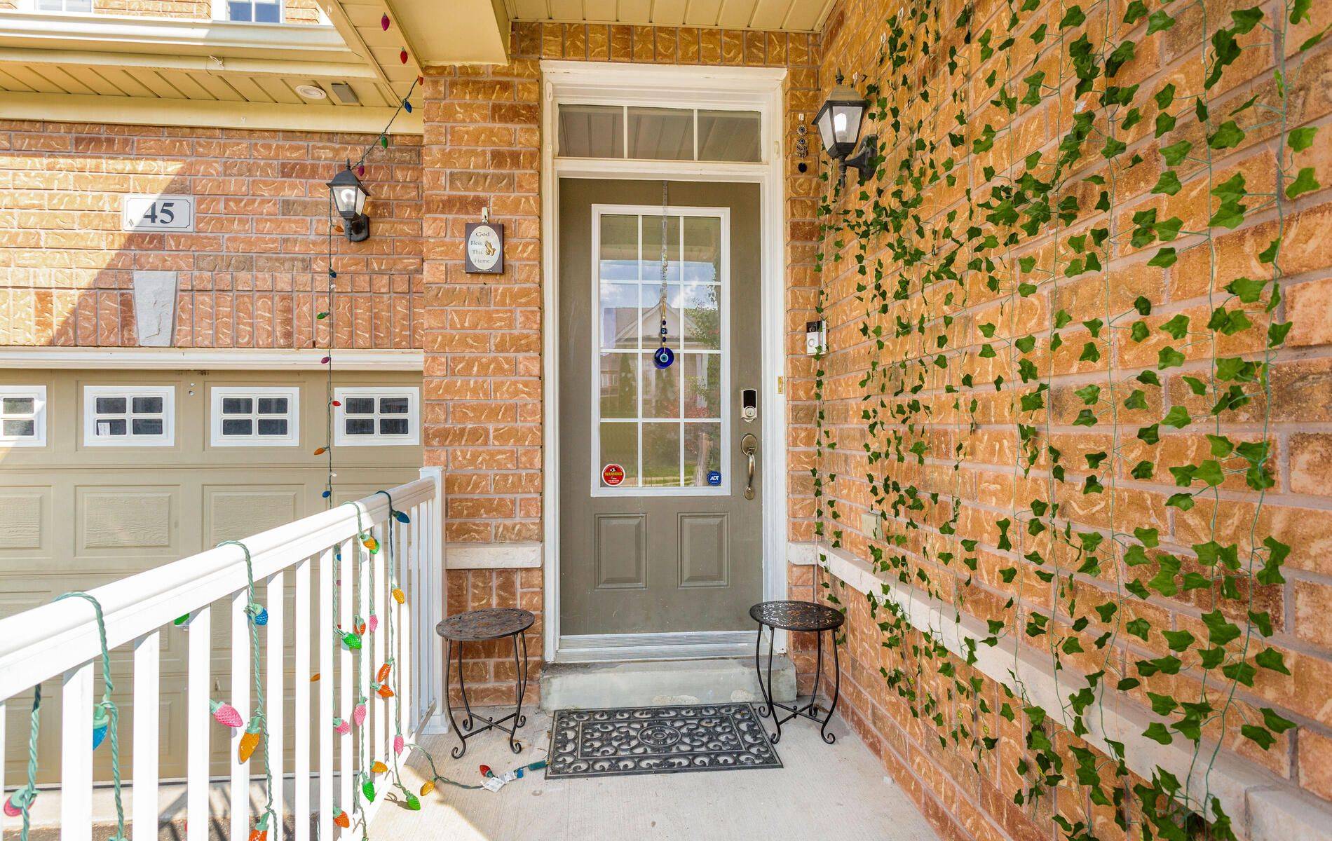 Brampton, ON L7A 0M1,45 Boundbrook DR