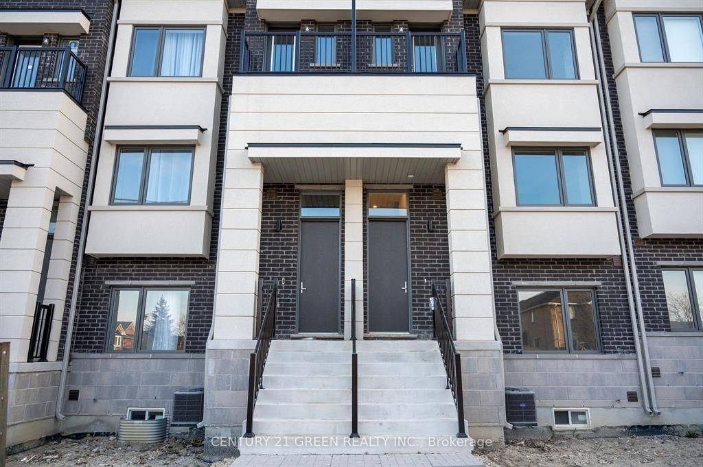 142 Landsbridge ST, Caledon, ON L7E 2E1