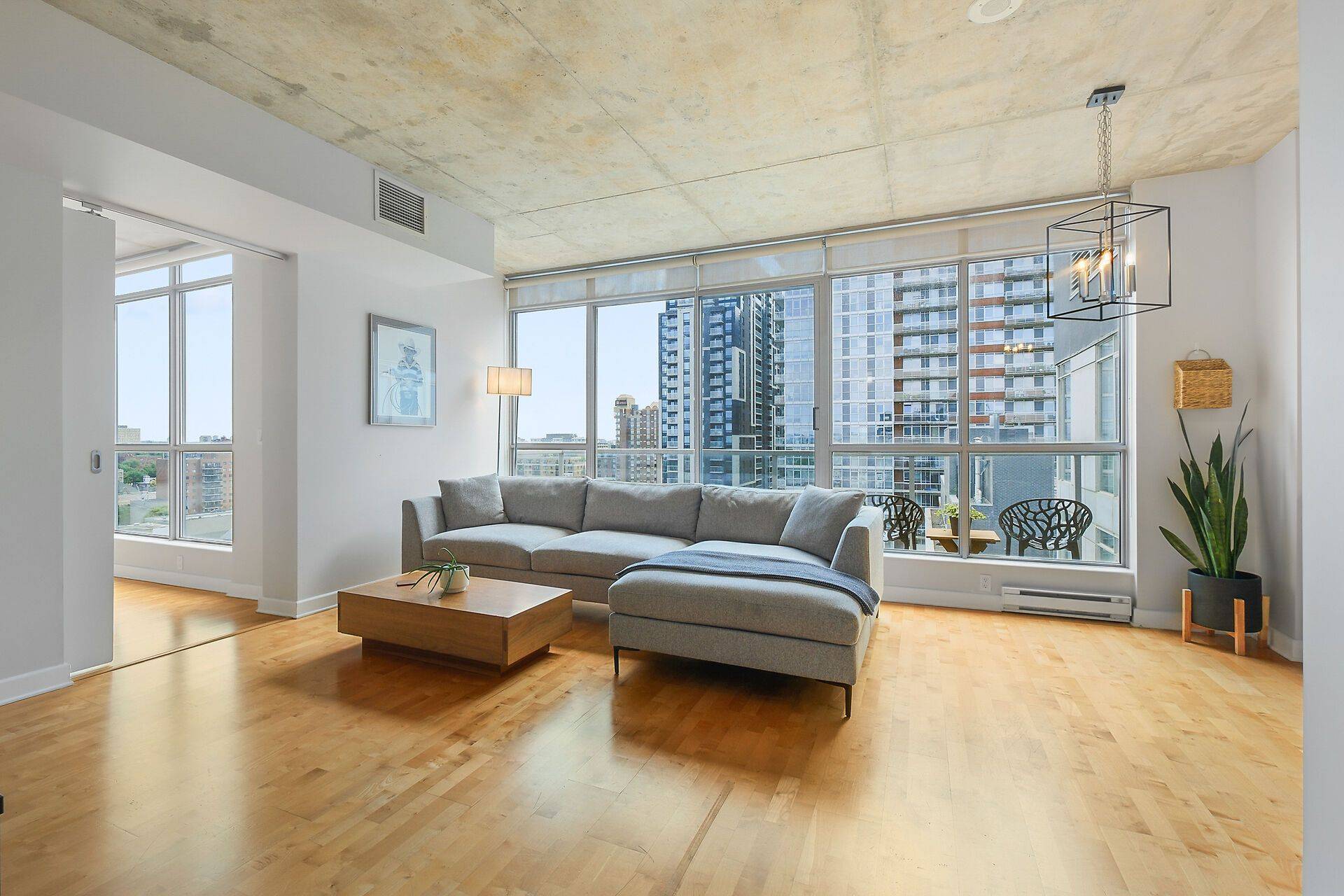 Lower Town - Sandy Hill, ON K1N 1J6,180 YORK ST #1304