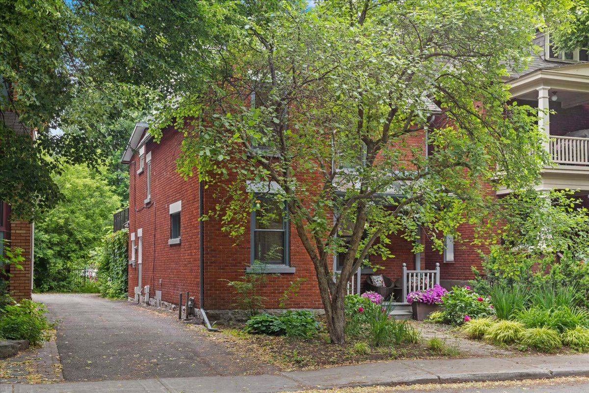 107 Stanley AVE, New Edinburgh - Lindenlea, ON K1M 1N8